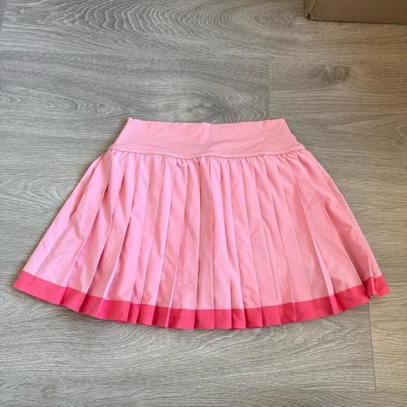 OFFLINE By Aerie Pink Tint High Rose Tiebreaker Pleated Mini Tennis Skort - Picture 4 of 11